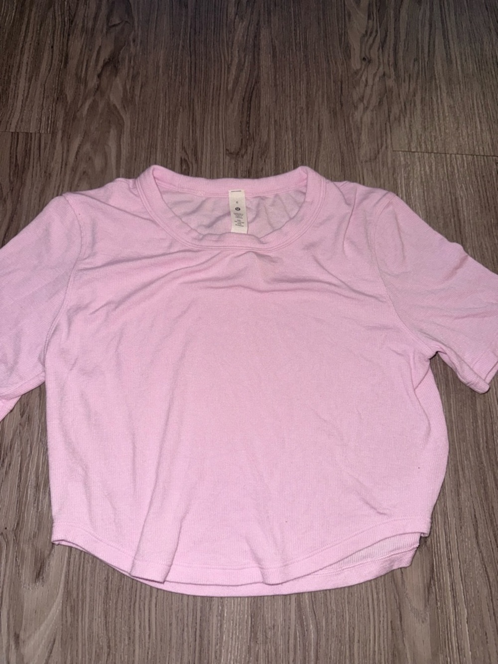 lululemon athletica Light Pink Short Sleeve Crop Top